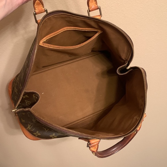 Authentic Louis Vuitton monogram Alma purse with date code BA0914 - Picture 7 of 14